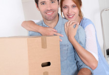 couple_moving_in_new_house