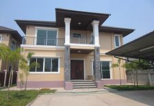 (803) Nice Family Home in Good Location, Vientiane, Laos